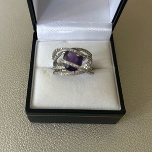 Elegant Silver and Purple Women's Ring